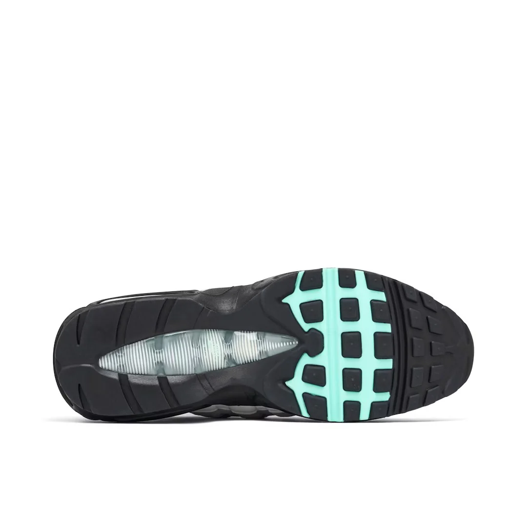 NIKE AIR MAX 95 HYPER TURQUOISE - Image 7